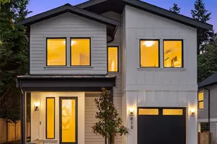 815 18th Ave W, Kirkland, WA 98033 - Photo 1