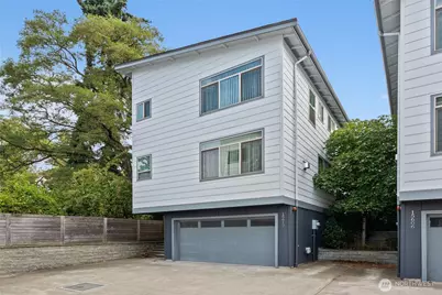 15610 5th Avenue NE #C, Shoreline, WA 98155 - Photo 1