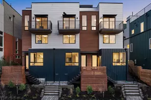 914 A 15th Ave, Seattle, WA 98122 - Photo 1