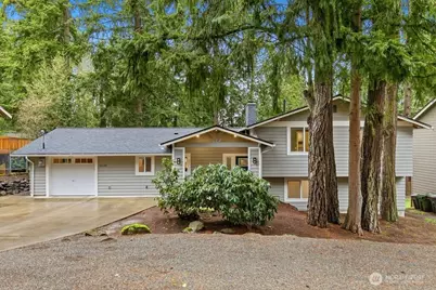 16130 SE Newport Way, Bellevue, WA 98006 - Photo 1