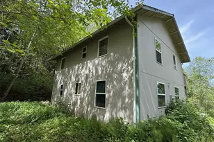 7605 NE Hidden Cove Rd, Bainbridge Island, WA 98110 - Photo 1