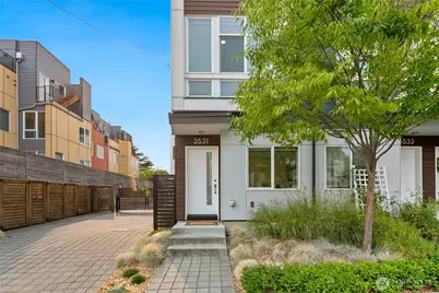 3531 Wallingford Avenue N, Seattle, WA 98103 - Photo 1