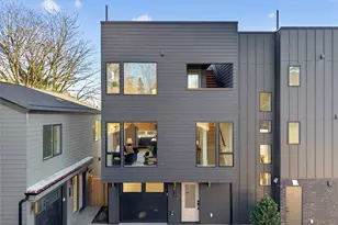 5514 25th Ave NE, Seattle, WA 98105 - Photo 1