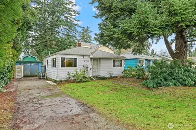 9717 Evanston Avenue N, Seattle, WA 98103 - Photo 1