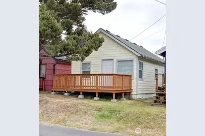 1306 Ocean Beach Blvd S, Long Beach, WA 98631 - Photo 1
