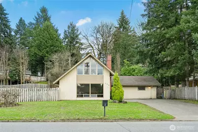 456 156th Avenue SE, Bellevue, WA 98007 - Photo 1