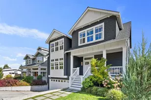 8912 17th Ave NE, Seattle, WA 98115 - Photo 1