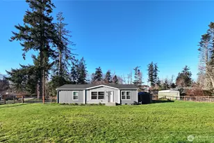 371 Mayer St, Coupeville, WA 98239 - Photo 1