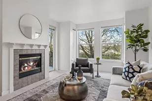 55 Williams Ave S, Renton, WA 98057 - Photo 1