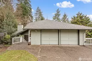 4727 153rd Ave SE, Bellevue, WA 98006 - Photo 1