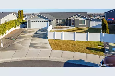 19 Royal Circle, Ephrata, WA 98823 - Photo 1