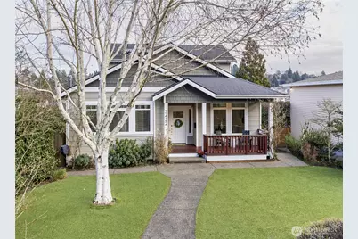 3422 35th Avenue W, Seattle, WA 98199 - Photo 1