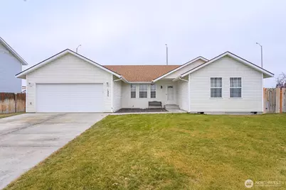 1335 Yost Circle NE, Moses Lake, WA 98837 - Photo 1