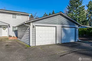 12409 121st St E, Puyallup, WA 98374 - Photo 1
