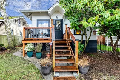 1116 E Marine View Drive, Everett, WA 98201 - Photo 1
