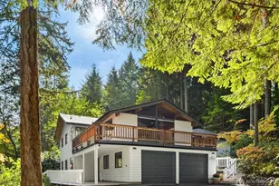5981 Lynwood Center Rd NE, Bainbridge Island, WA 98110 - Photo 1