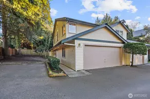 6945 NE 170th St, Kenmore, WA 98028 - Photo 1