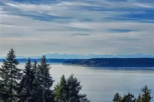 5737 Overlook Ave NE, Tacoma, WA 98422 - Photo 1