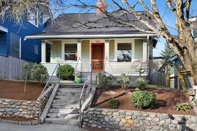 318 N 77th Street, Seattle, WA 98103 - Photo 1