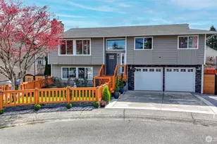 950 Anacortes Ct NE, Renton, WA 98059 - Photo 1