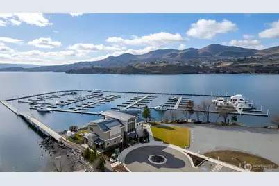 1350 #D11 W Woodin Avenue, Chelan, WA 98816 - Photo 1