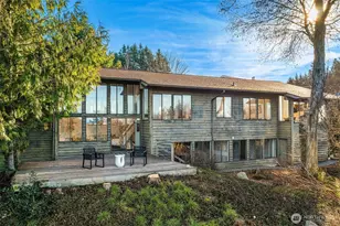 11519 Sea Breeze Ave SW, Vashon, WA 98070 - Photo 1