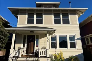 808 30th Ave, Seattle, WA 98122 - Photo 1