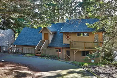 1015 Honeymoon Lake Drive, Greenbank, WA 98253 - Photo 1