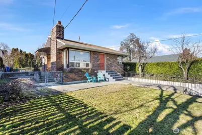 5503 33rd Avenue S, Seattle, WA 98118 - Photo 1