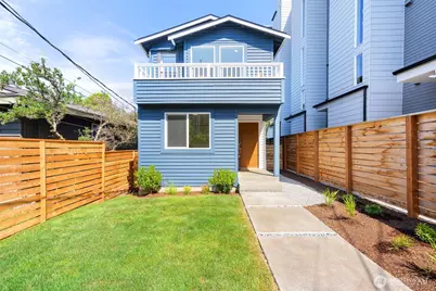 9526 Interlake Avenue N, Seattle, WA 98103 - Photo 1