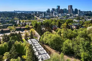 268 118th Ave SE, Bellevue, WA 98005 - Photo 1