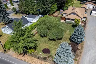 8515 Golden Given Rd E, Tacoma, WA 98445 - Photo 1