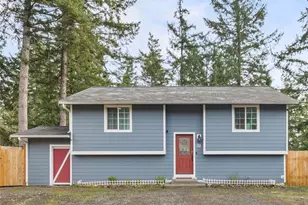 31 NE Skipper Ct, Belfair, WA 98528 - Photo 1