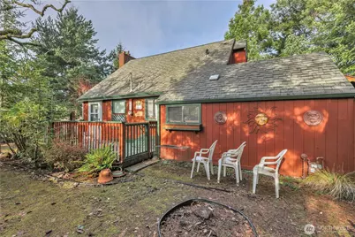 1918 SW 159th Street, Burien, WA 98166 - Photo 1