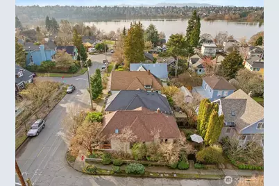 2310 N 65th Street, Seattle, WA 98103 - Photo 1