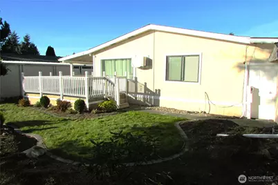 1427 100th Street SW #97, Everett, WA 98204 - Photo 1
