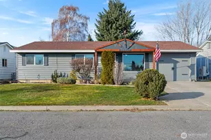 708 Cherry Ct, Wenatchee, WA 98801 - Photo 1