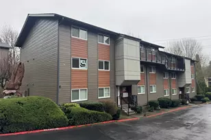 220 SW Clark St, Issaquah, WA 98027 - Photo 1