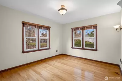 1743 NE 130th Place, Seattle, WA 98125 - Photo 12