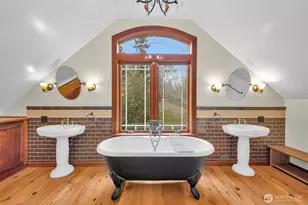 1743 NE 130th Pl, Seattle, WA 98125 - Photo 22