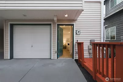 1126 14th Ave #G, Seattle, WA 98122 - Photo 1