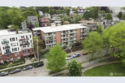 732 11th Avenue E #302, Seattle, WA 98102 - Photo 1