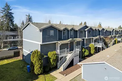 3939 10th Street SE #D6, Puyallup, WA 98374 - Photo 1