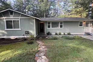 828 Island Blvd, Fox Island, WA 98333 - Photo 1