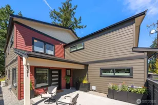 13211 1st Ave NW, Seattle, WA 98177 - Photo 1