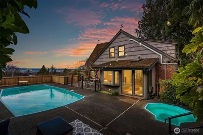6708 39th Avenue SW, Seattle, WA 98136 - Photo 1