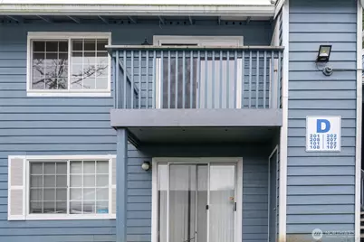 16817 Larch Way #D201, Lynnwood, WA 98037 - Photo 1
