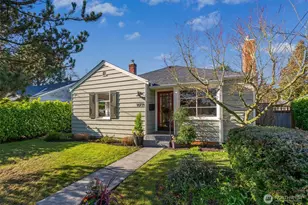 10739 Fremont Ave N, Seattle, WA 98133 - Photo 1