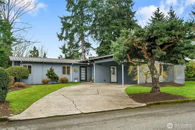 5828 129th Avenue SE, Bellevue, WA 98006 - Photo 1