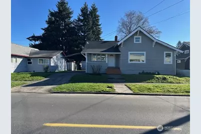 402 S 4th Avenue, Kelso, WA 98626 - Photo 1